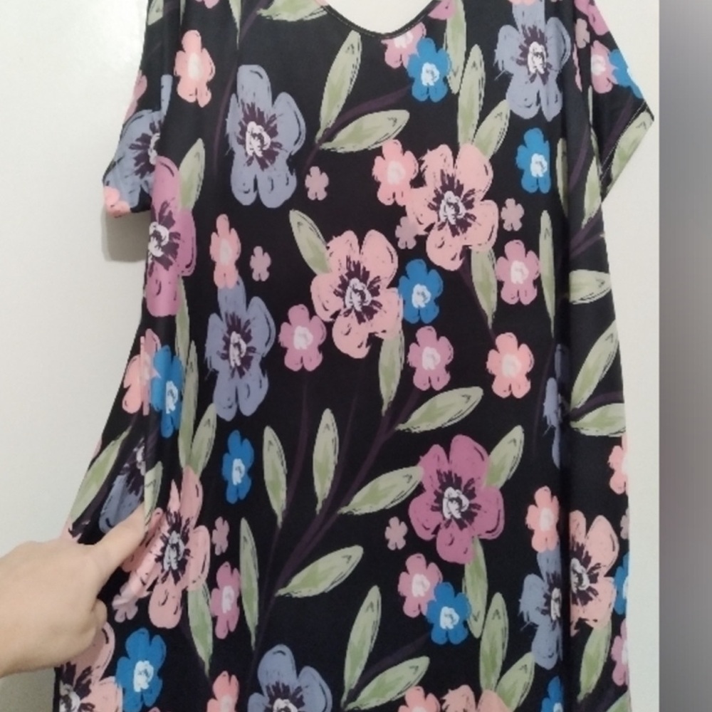 Beyond This Plane | Multicolor Floral Print Maxi Dress with Pockets Sz 1XL NWOT - Picture 2 of 6